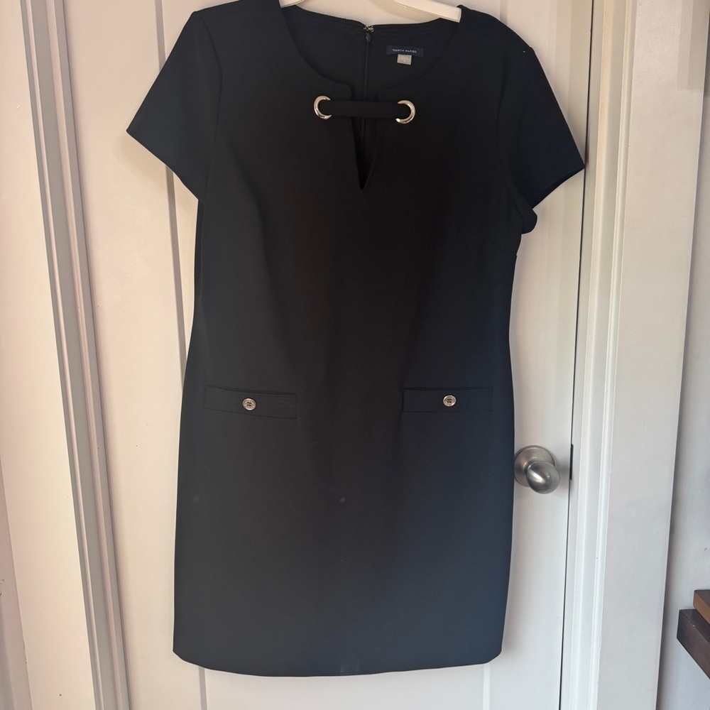 TOMMY HILFIGER Women's Black Short Sleeve Keyhole Above The Knee Shift Dress 14 - Picture 8 of 14
